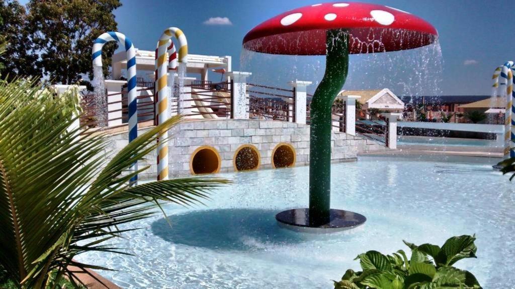 L'Acqua Diroma - Suites Confortaveis - Diversao Garantida - Piscina De Ondas Exclusiva Caldas Novas Luaran gambar